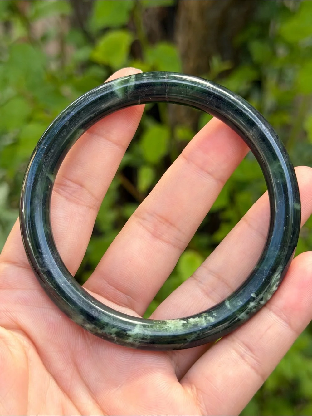 62mm inner diameter skinny xiuyu jade bangle 1740